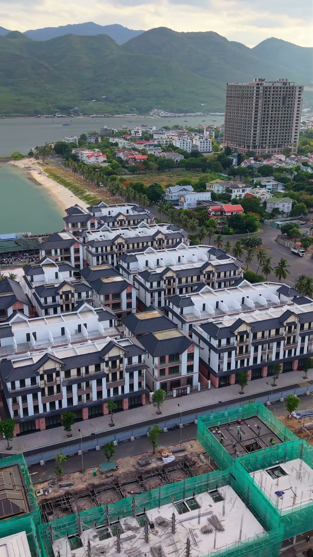 Shophouse thương mại Lam Ngọc Hồng Ngọc
